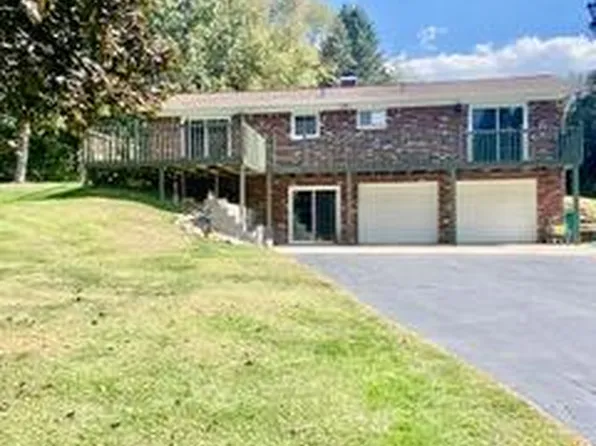 8701 Bath Rd, Laingsburg, MI 48848