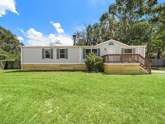2nd image of 16482 Pisces Rd