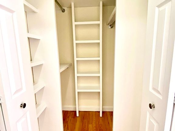 5th image of 523 E 78th St APT 3C