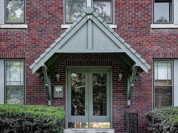 2nd image of 2120 Douglass Blvd