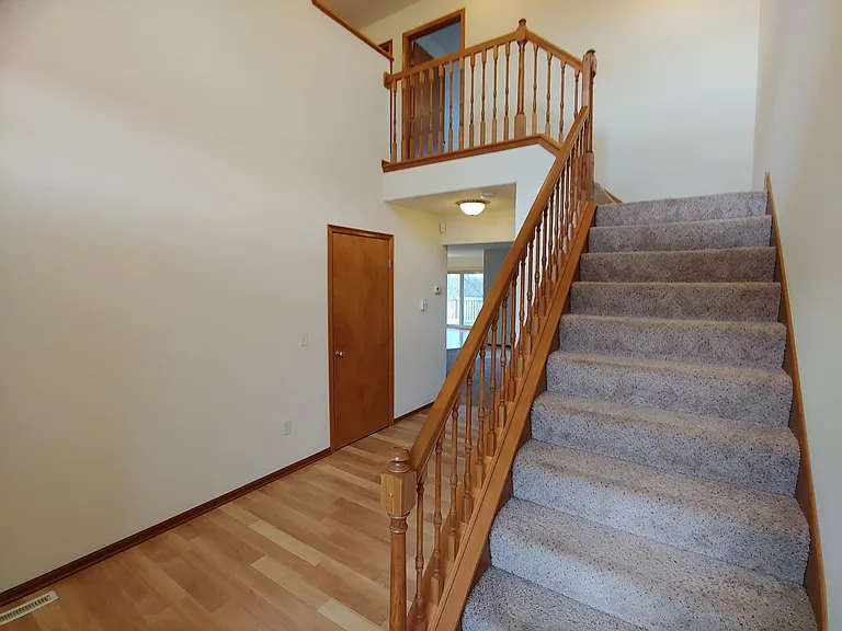 116 Villa Ct — Photo 15