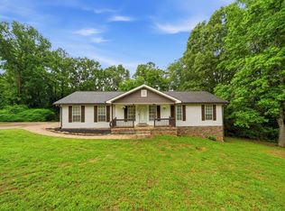 516 Fieldwood Dr, Adairsville, GA 30103
