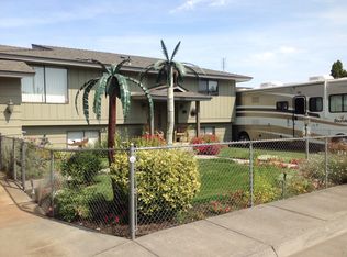 100 Rio Senda St, Umatilla, OR 97882