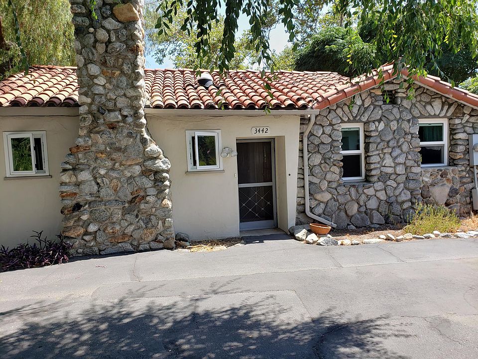 1st image of 3442 Padua Ave