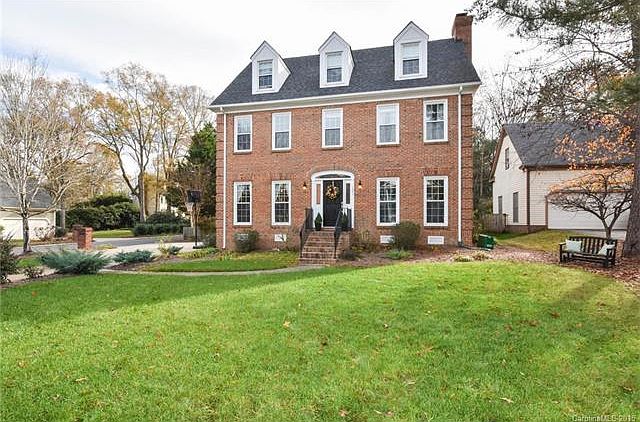 1st image of 7001 Foxglove Dr