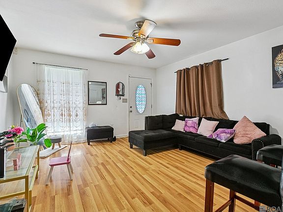 2nd image of 3647-3649 Saint Ferdinand St