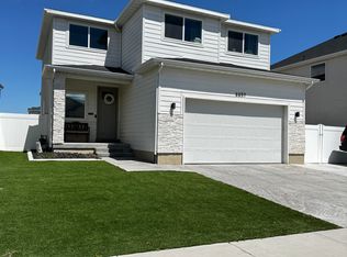4457 E Harvest Crop Dr, Eagle Mountain, UT 84005