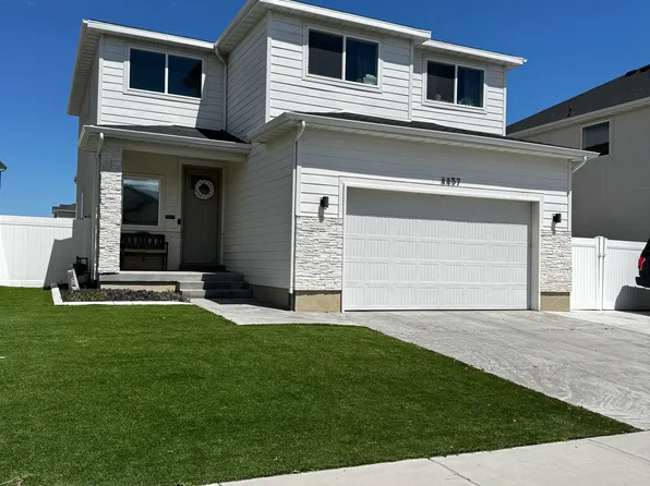 4457 E Harvest Crop Dr, Eagle Mountain, UT 84005
