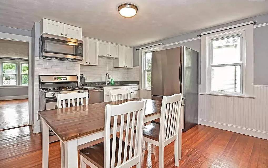 113 Dewolf Ave — Photo 1