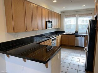 901 Font Ter, San Jose, CA 95126