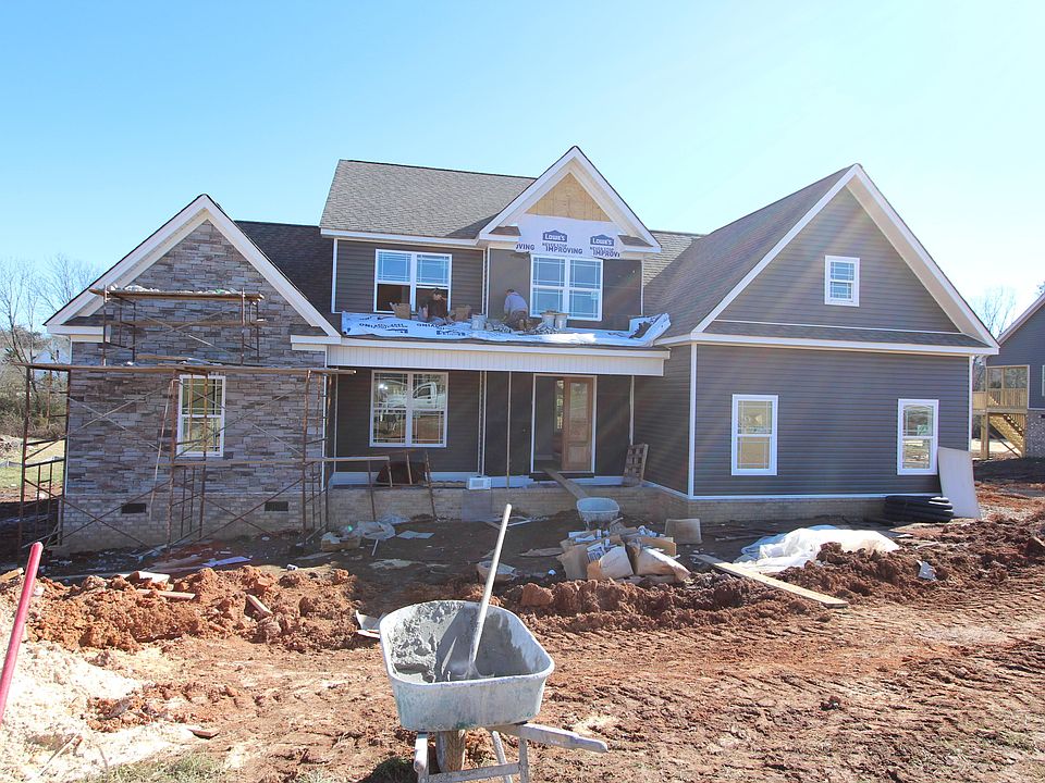 1st image of 242 Chase Ln NE #116