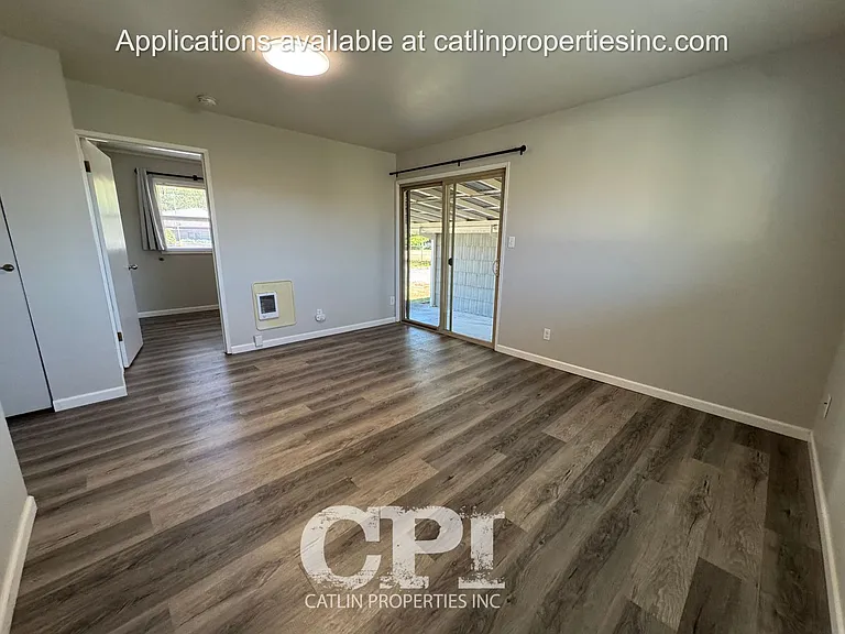 751 27th Ave — Photo 9