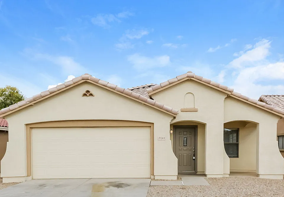 2544 W Romley Rd