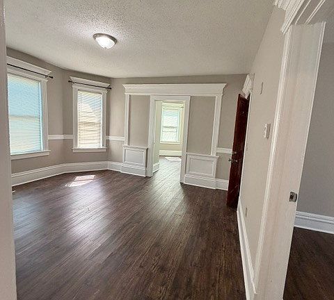2nd image of 370 Maple Ave Unit 3
