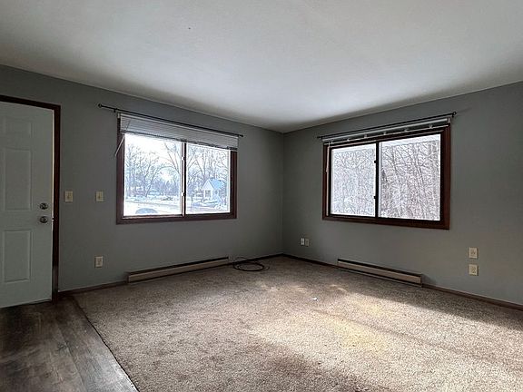 2nd image of 616 Squire Dr #3C
