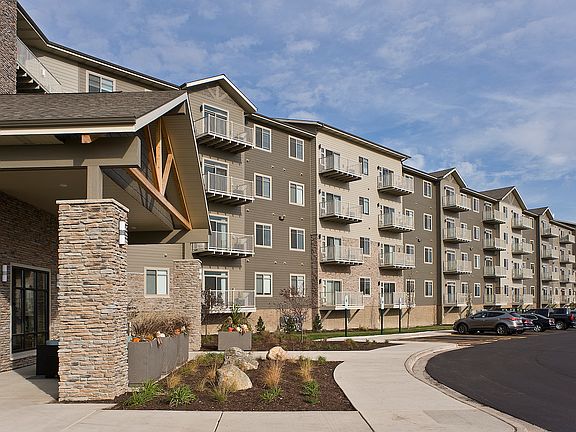 5th image of 7900 E Arrowhead Pkwy APT 307