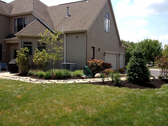 3rd image of 5470 Fawnbrook Ln