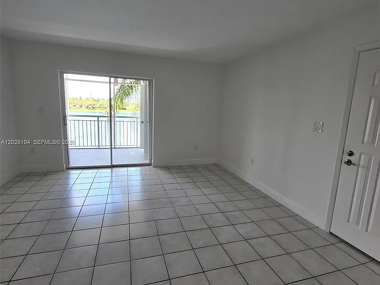 8600 SW 212th St #308 — Photo 9