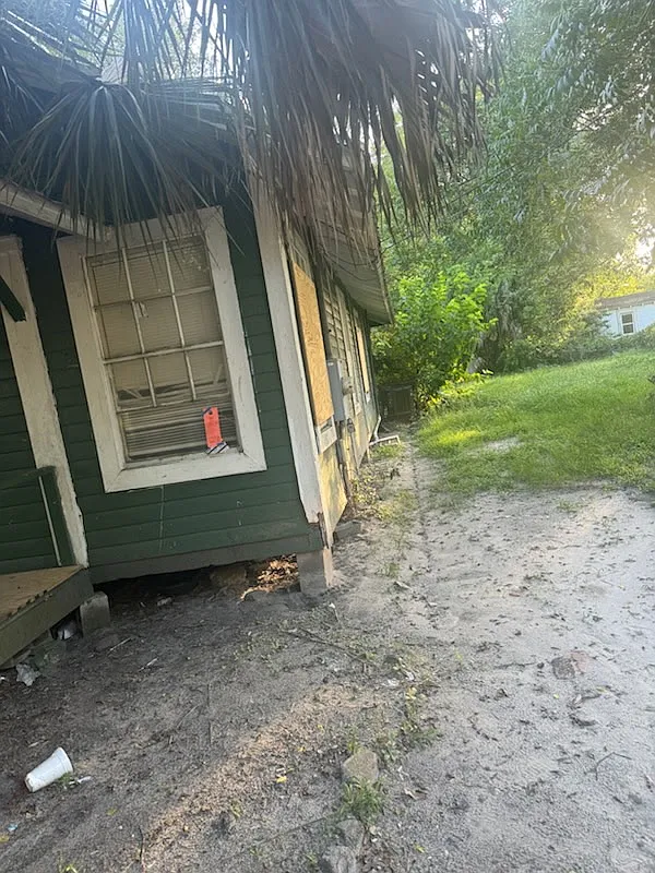 3 bed, 950 sqft, $1,000 — Photo 2
