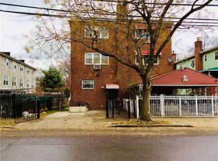 1933 Strang Ave, Bronx, NY 10466