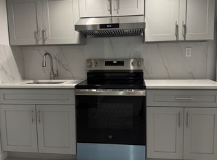 131-22 14th Ave #B, College Pt, NY 11356