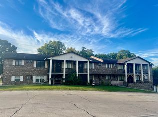 1340 W Cape Rock Dr #6, Cape Girardeau, MO 63701