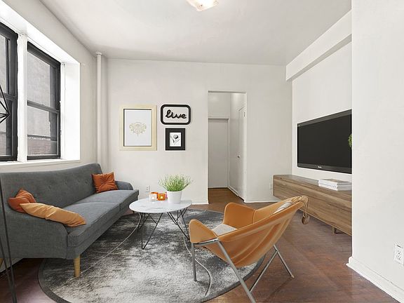 2nd image of 157 W 123rd St APT 4C