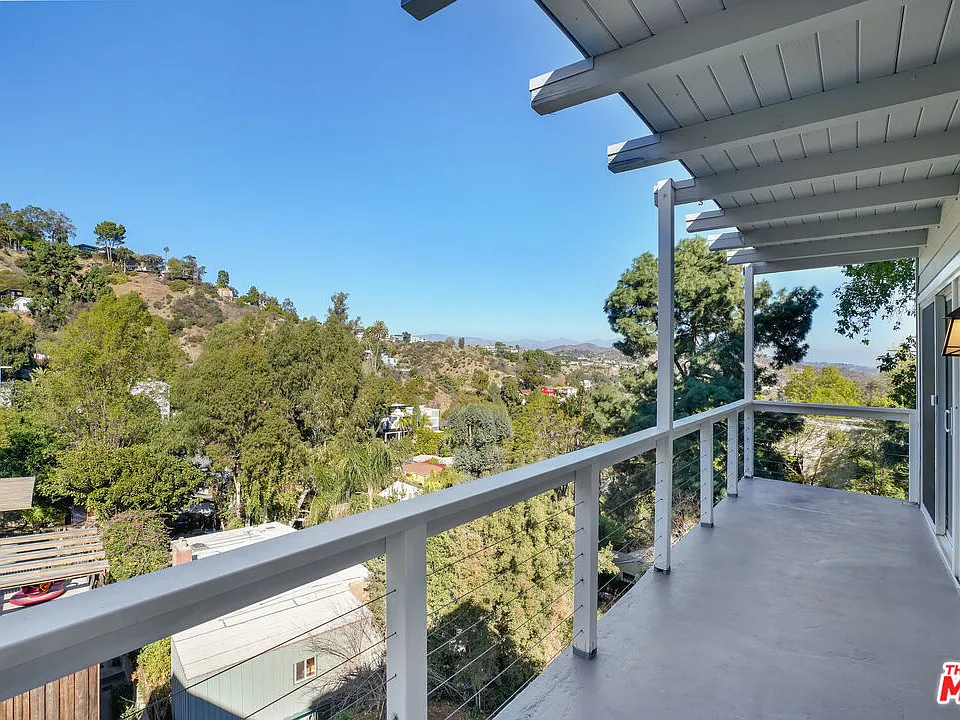 8559 Brier Dr