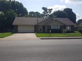 1807 Oriole St, Springdale, AR 72764