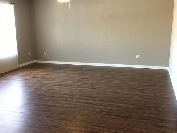 3rd image of 2473 W Mary Dr