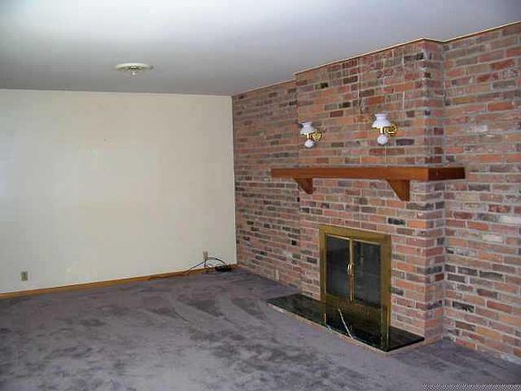 4th image of 8627 E State Road 42 Ave