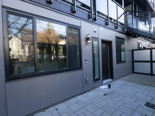 2122 E 32nd Ave, Vancouver, BC