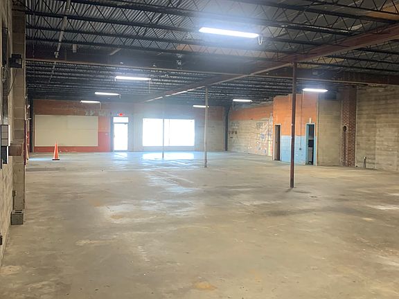 5th image of 1330 W Beaver St Floor 6