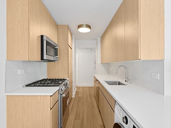 5th image of 501 E 87th St APT 4F