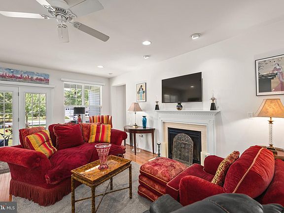 5th image of 16283 Corkscrew Ct #229