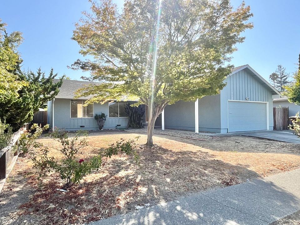 1st image of 4428 Moffitt Dr