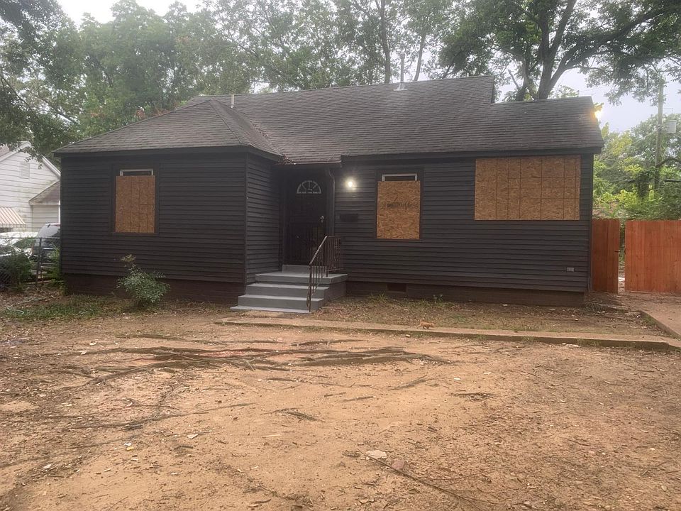 1st image of 1037 E Walthal Cir