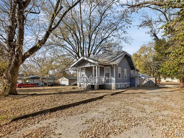 2407 E Main St, Belleville, IL 62221