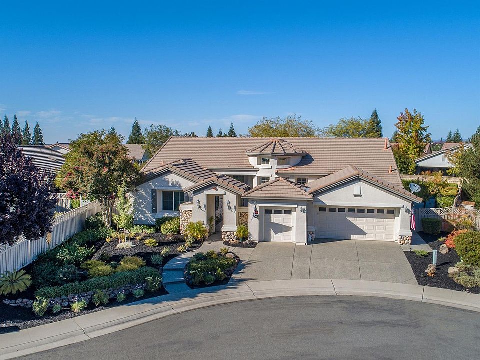 1st image of 730 Medallion Ct