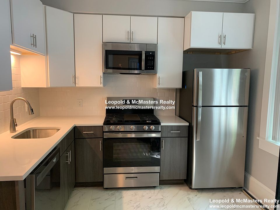 1st image of 105 Longwood Ave #1