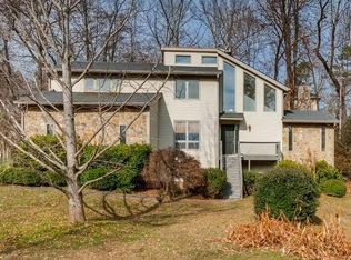 145 Inland Dr, Sandy Springs, GA 30342