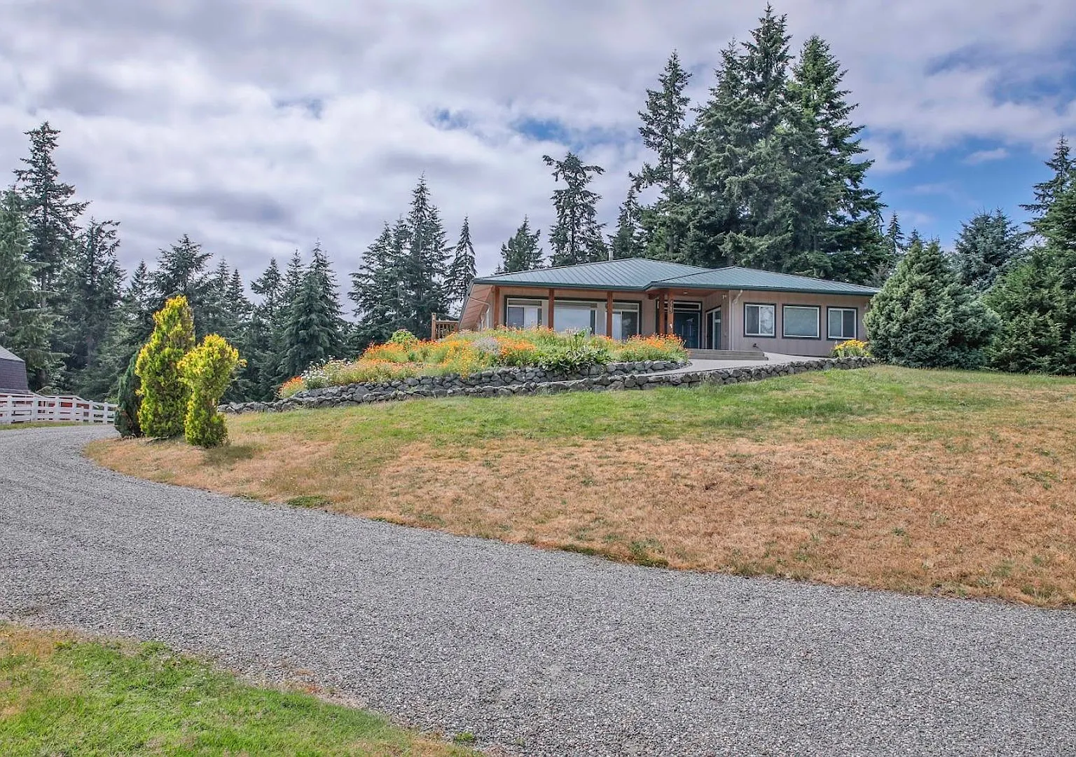 Rural Living, Pet-Friendly Home Just 20 Minutes from NAS Whidbey! — Photo 4