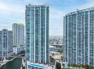 92 SW 3rd St APT 2910, Miami, FL 33130