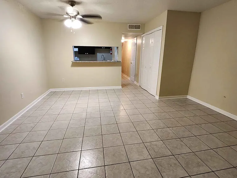 4329 Loire Dr — Photo 5