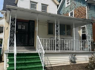 24 Palos Pl, Buffalo, NY 14215