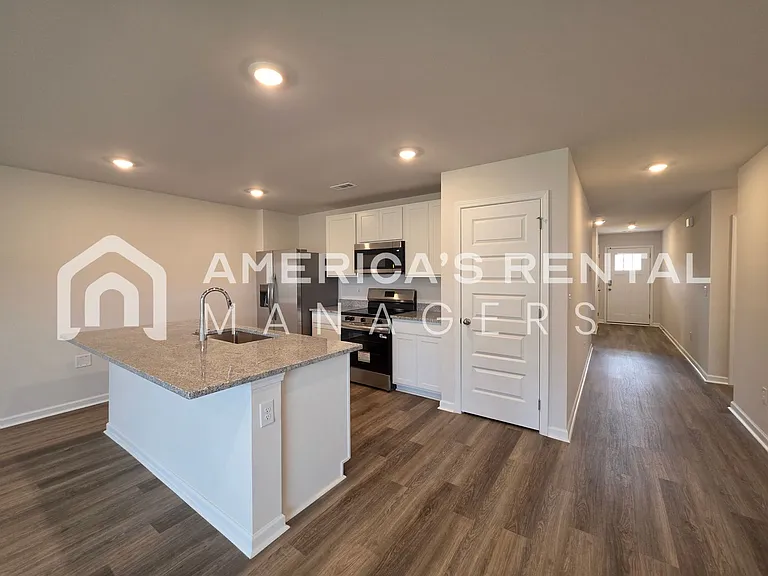 108 Jonboy Ave — Photo 24