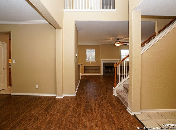 4th image of 14639 Triple Crown Ln