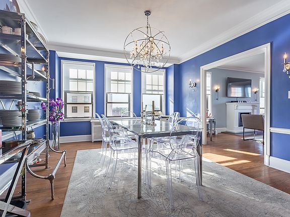 5th image of 7321 S South Shore Dr APT 8E