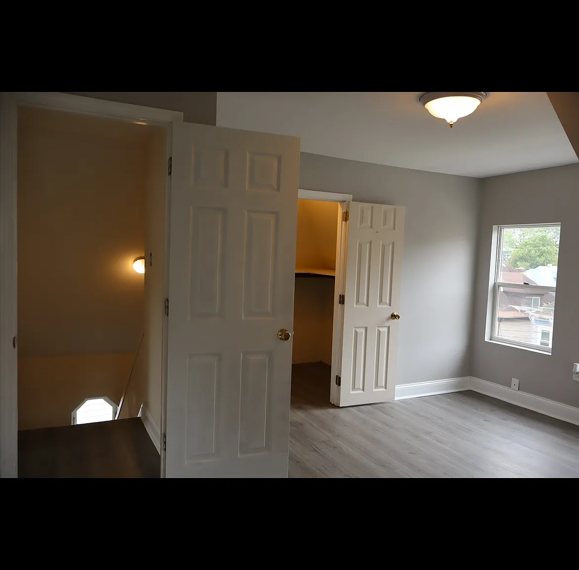 344-346 McKinley Ave — Photo 4