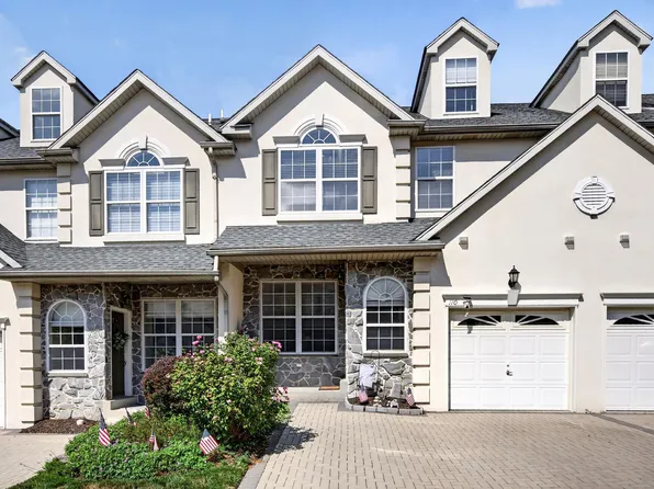 110 Meadow View Ln, Lansdale, PA 19446